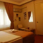 Mini Hotel