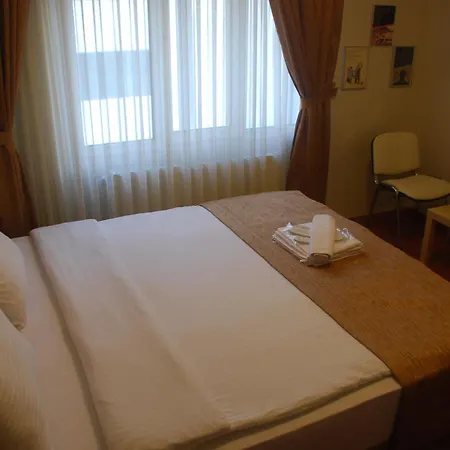 Mini Hotel