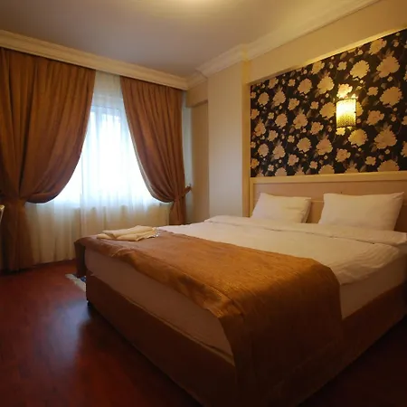 Hotel Mini 2*