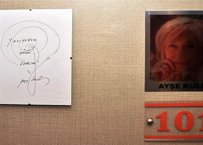 ミニ ホテル イズミル