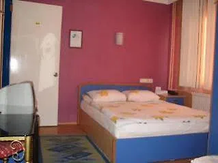 Mini 2* İzmir